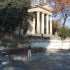 Restauro del tempio di Esculapio all'interno del lago di Villa Borghese in Roma